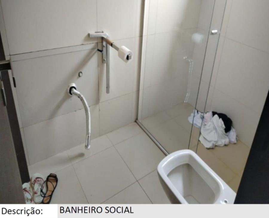 Patos de Minas/MG - Alto dos Caiçaras - Casa com 790m² Leilão Banco Inter, localizado em Patos De Minas - MG, bairro Alto dos Caiçaras