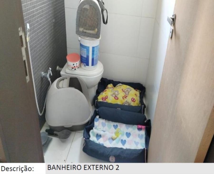 Patos de Minas/MG - Alto dos Caiçaras - Casa com 790m² Leilão Banco Inter, localizado em Patos De Minas - MG, bairro Alto dos Caiçaras