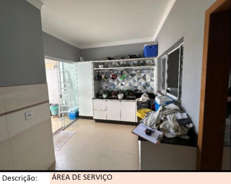 Arapongas/PR - Jardim Petrópolis - Casa com 129m² Leilão Banco Inter, localizado em Arapongas - PR, bairro Jardim Petrópolis