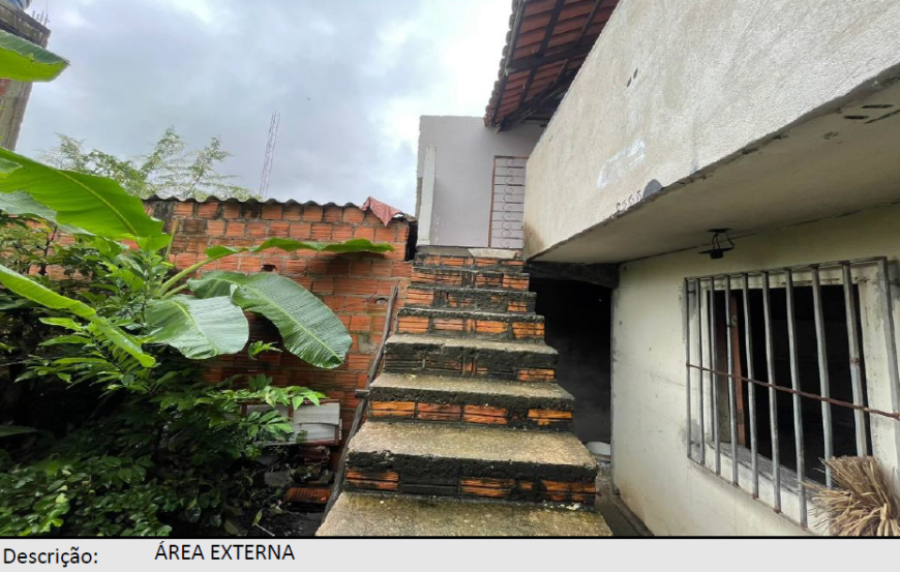 Buriticupu/MA - Casa com 420 m² Leilão Banco Inter, localizado em Buriticupu - MA, bairro Centro