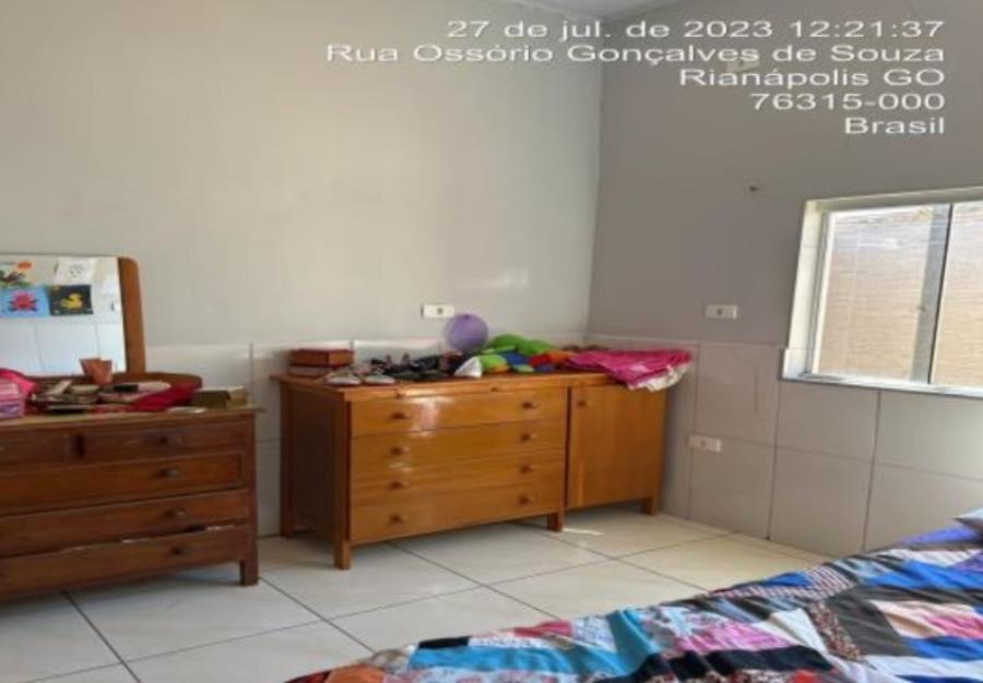 Rianápolis/GO - Setor Arlindo Silva - Casa com 294m² Leilão Banco Inter, localizado em Rianápolis - GO, bairro Setor Arlindo Silva
