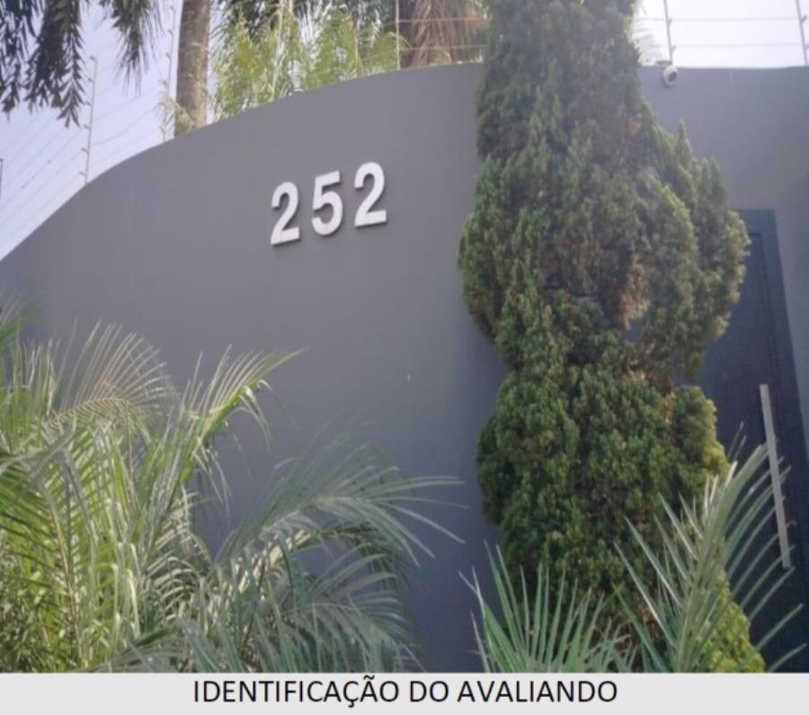 Patos de Minas/MG - Alto dos Caiçaras - Casa com 790m² Leilão Banco Inter, localizado em Patos De Minas - MG, bairro Alto dos Caiçaras