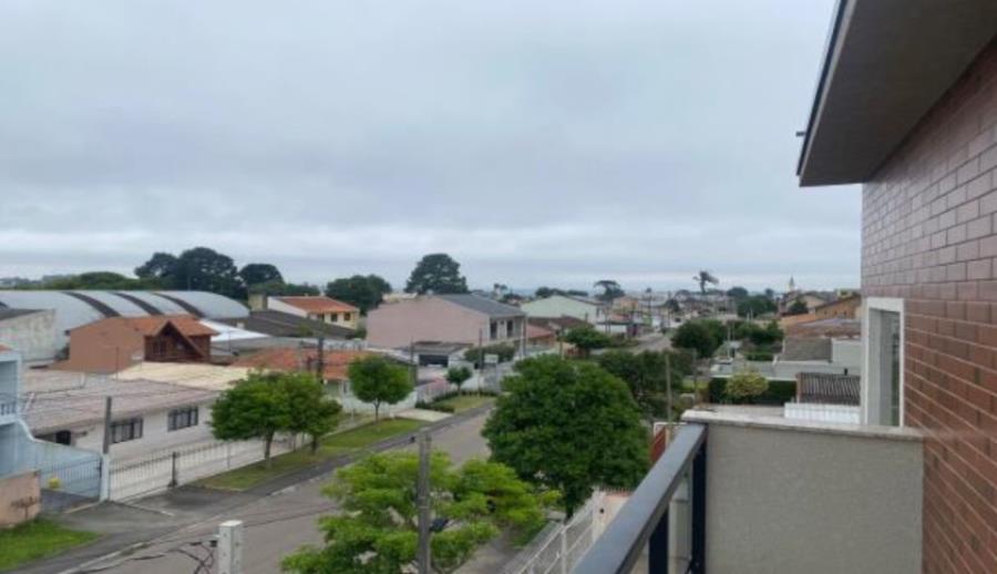 Curitiba/PR - Xaxim - Casa com 157m² Leilão Banco Inter, localizado em Curitiba - PR, bairro Xaxim