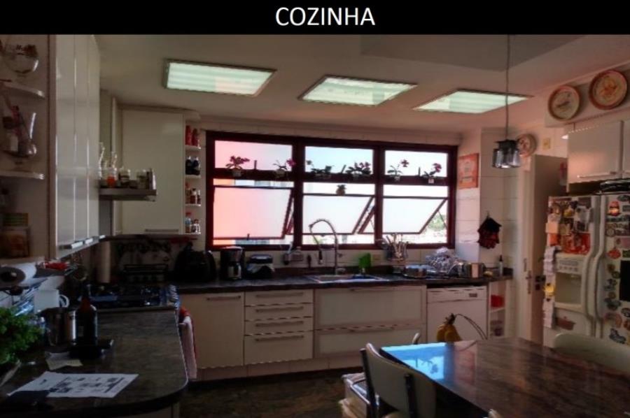 Campinas/SP – Cambuí – Apartamento com 230m² Leilão Banco Inter, localizado em Campinas - SP, bairro Cambuí