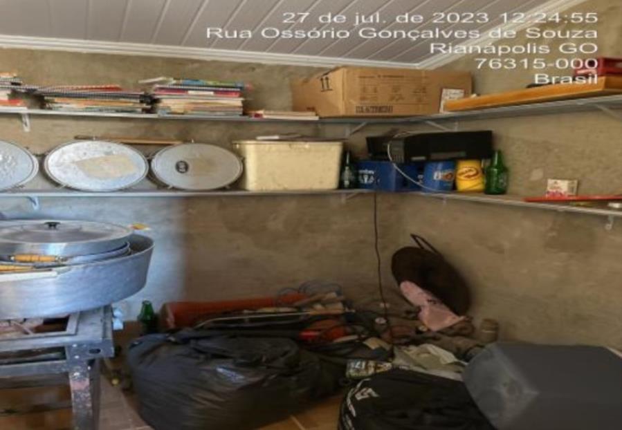 Rianápolis/GO - Setor Arlindo Silva - Casa com 294m² Leilão Banco Inter, localizado em Rianápolis - GO, bairro Setor Arlindo Silva