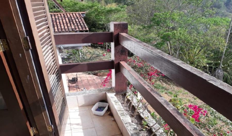 Petrópolis/RJ - Bonsucesso - Casa com 94m² Leilão Banco Inter, localizado em Petrópolis - RJ, bairro Bonsucesso