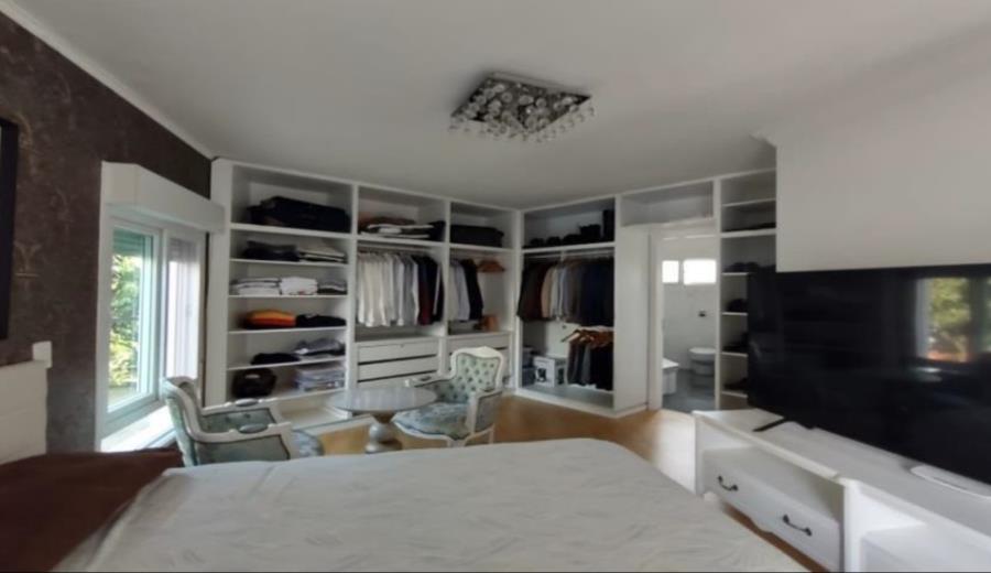 Santana de Parnaíba/SP - Alphaville Residencial 10 - Casa com 393m² Leilão Banco Inter, localizado em Santana De Parnaíba - SP