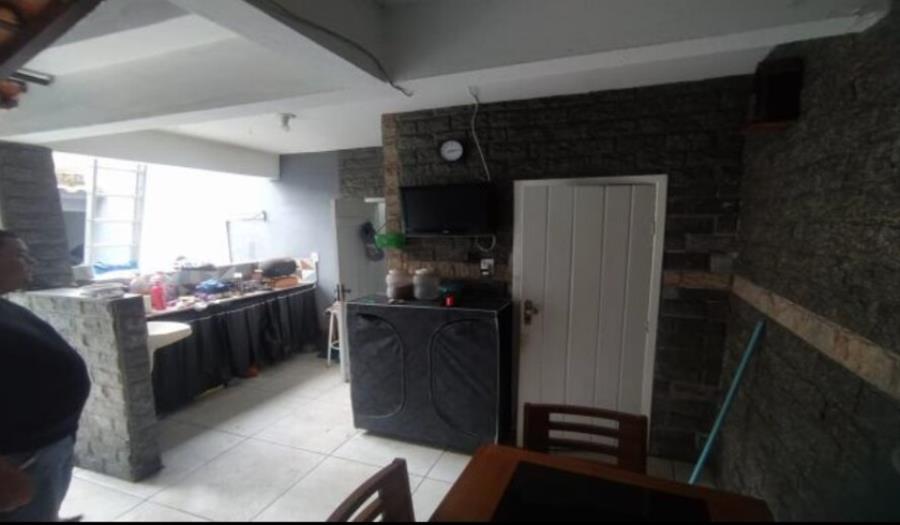 Volta Redonda/RJ – Retiro – Casa com 142m² Leilão Banco Inter, localizado em Volta Redonda - RJ, bairro Retiro