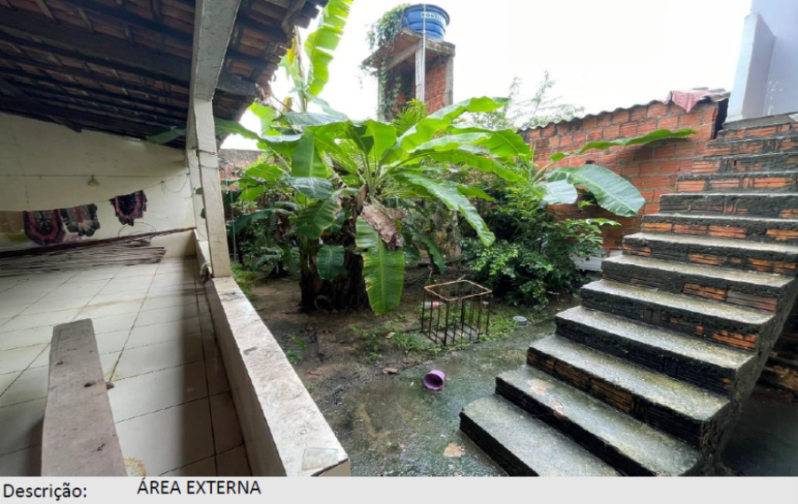 Buriticupu/MA - Casa com 420 m² Leilão Banco Inter, localizado em Buriticupu - MA, bairro Centro