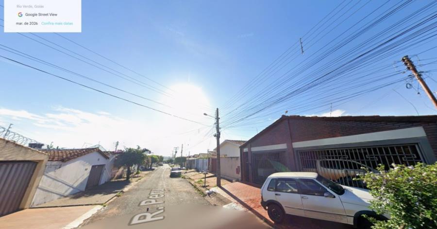 Rio Verde/GO - Jardim São Tomaz - Casa com 198m² Leilão Banco Inter, localizado em Rio Verde - GO, bairro Jardim São Tomáz