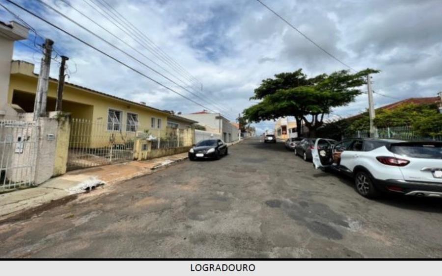 Itararé/SP – Jardim Claudina – Casa com 328m² Leilão Banco Inter, localizado em Itararé - SP, bairro Jardim Claudina