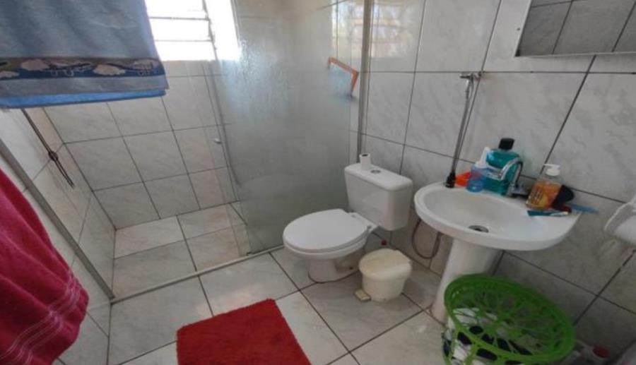 Porto Ferreira/SP - Jardim Alto da Serrra D'Água - Casa com 200m² Leilão Banco Inter, localizado em Porto Ferreira - SP, bairro Jardim Alto da Serra D'água