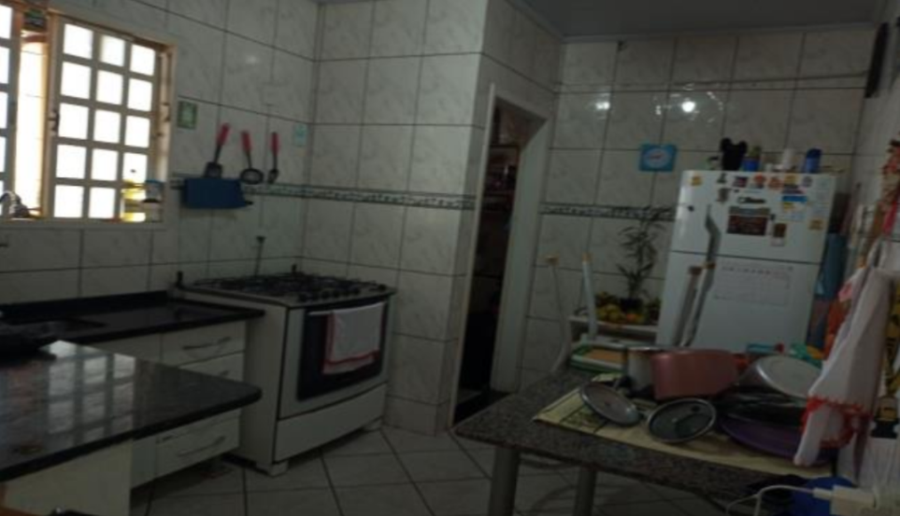 Brasília/DF – Ceilândia – Casa com área de 135m² Leilão Banco Inter, localizado em Brasília - DF