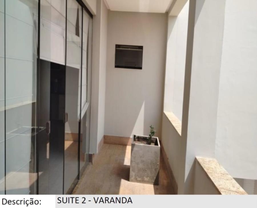 Patos de Minas/MG - Alto dos Caiçaras - Casa com 790m² Leilão Banco Inter, localizado em Patos De Minas - MG, bairro Alto dos Caiçaras