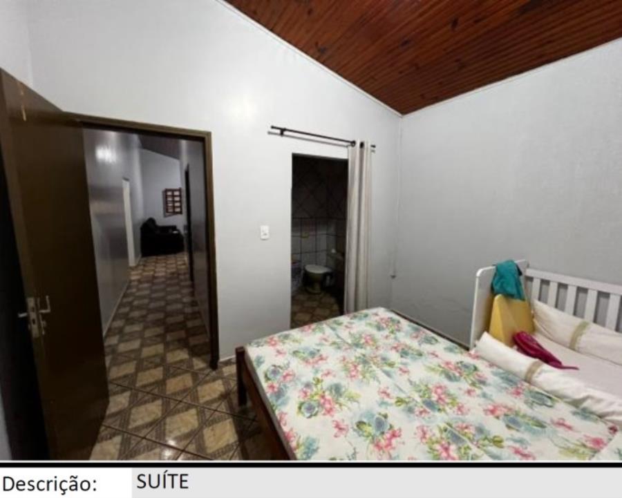 Rio Verde/GO - Jardim São Tomaz - Casa com 198m² Leilão Banco Inter, localizado em Rio Verde - GO, bairro Jardim São Tomáz